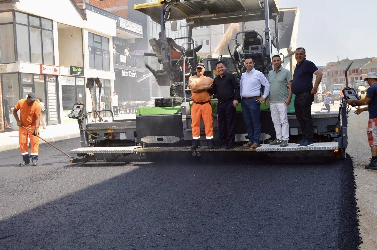 Po jetësohet projekti i madh i ndërtimit të Sheshit të Dëshmorëve së bashku me parkingun nëntokësor