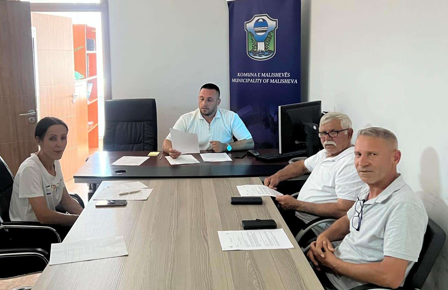 Komiteti  për Komunitete mbajti mbledhjen e gjashtë të rregullt